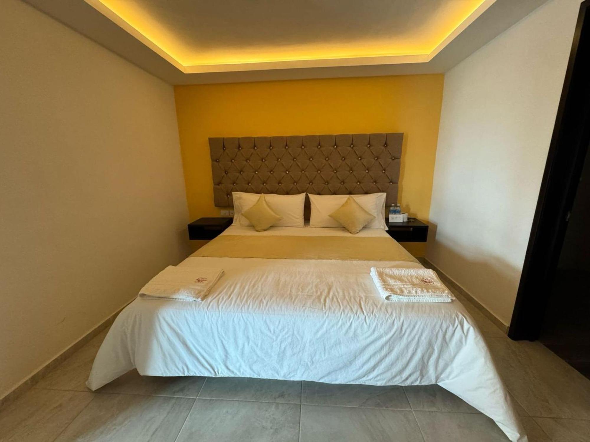 Oyo Hotel Familiar Tollan Cholula Extérieur photo